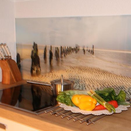 Emilias Hues, Reethaus In Der Bucht Von Wismar Zierow Bagian luar foto